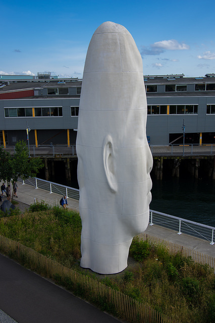 27245074424_e2e17970f5_z