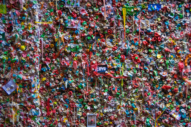 27959561575_d8c789b72a_z