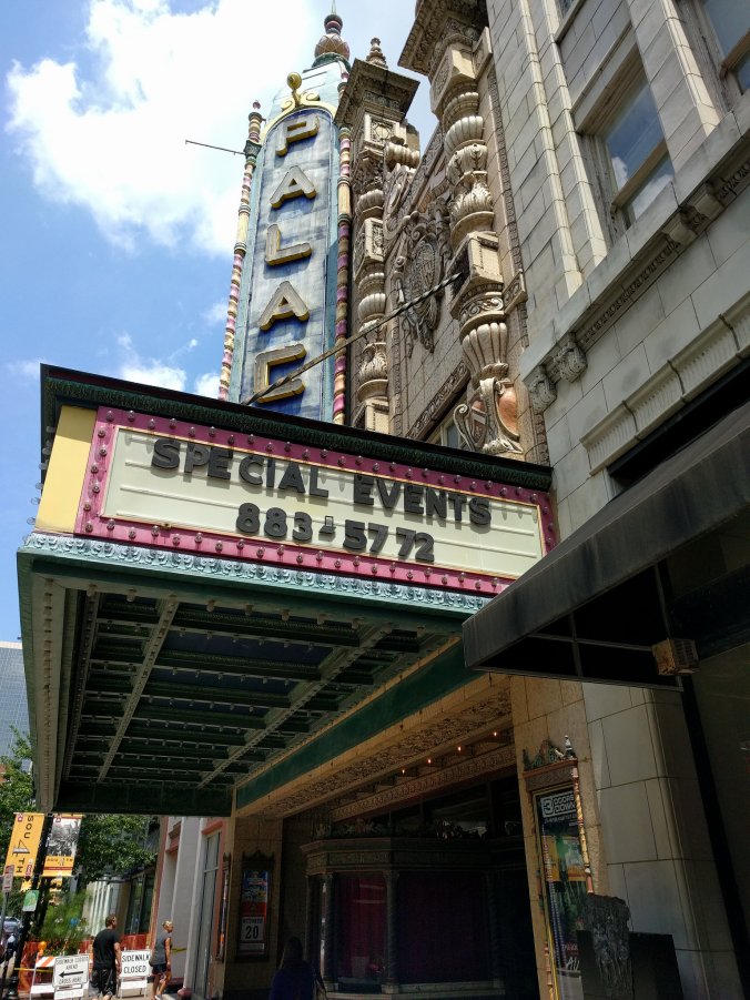 28459745822_ef95a28a5f_k